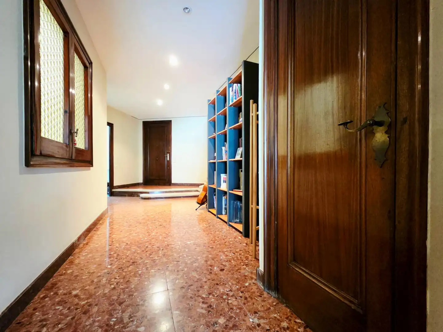 Flat for sale in Barcelona  with Air Conditioner, Heating and Terrace
