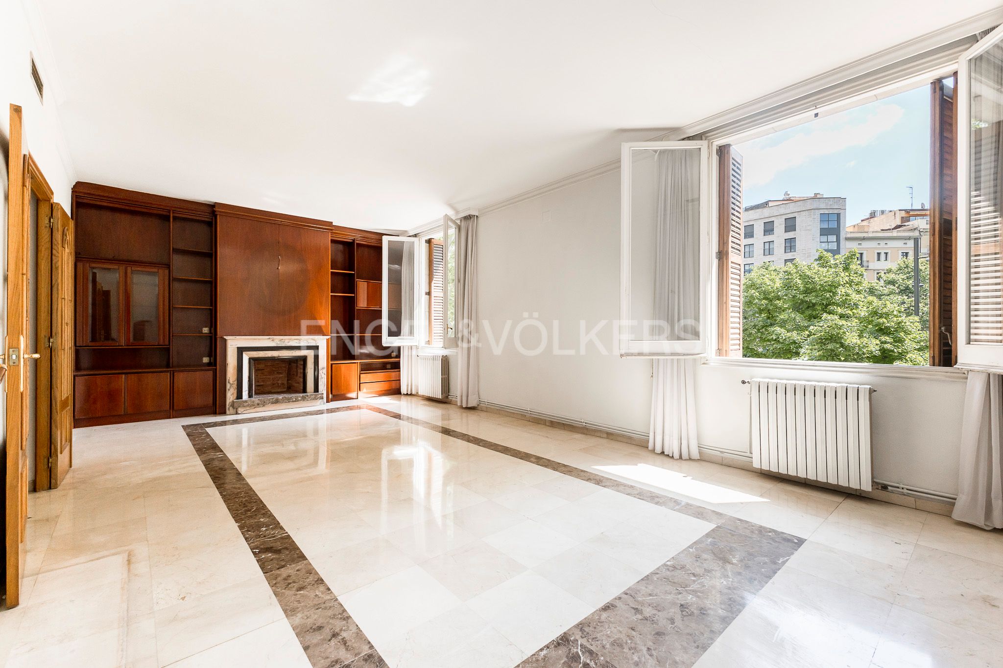 Vista exterior de Apartament en venda en  Barcelona Capital amb Aire condicionat, Calefacció i Terrassa