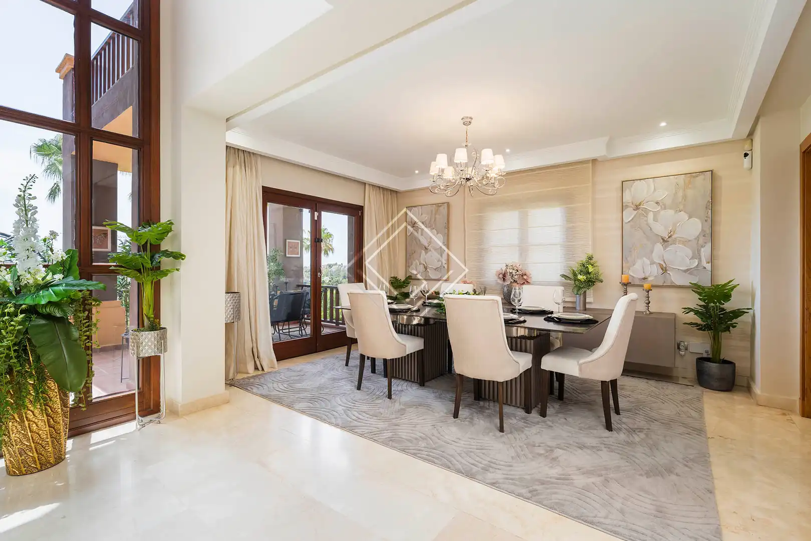 Chalet con piscina en venta en Milla de Oro, imagen 6