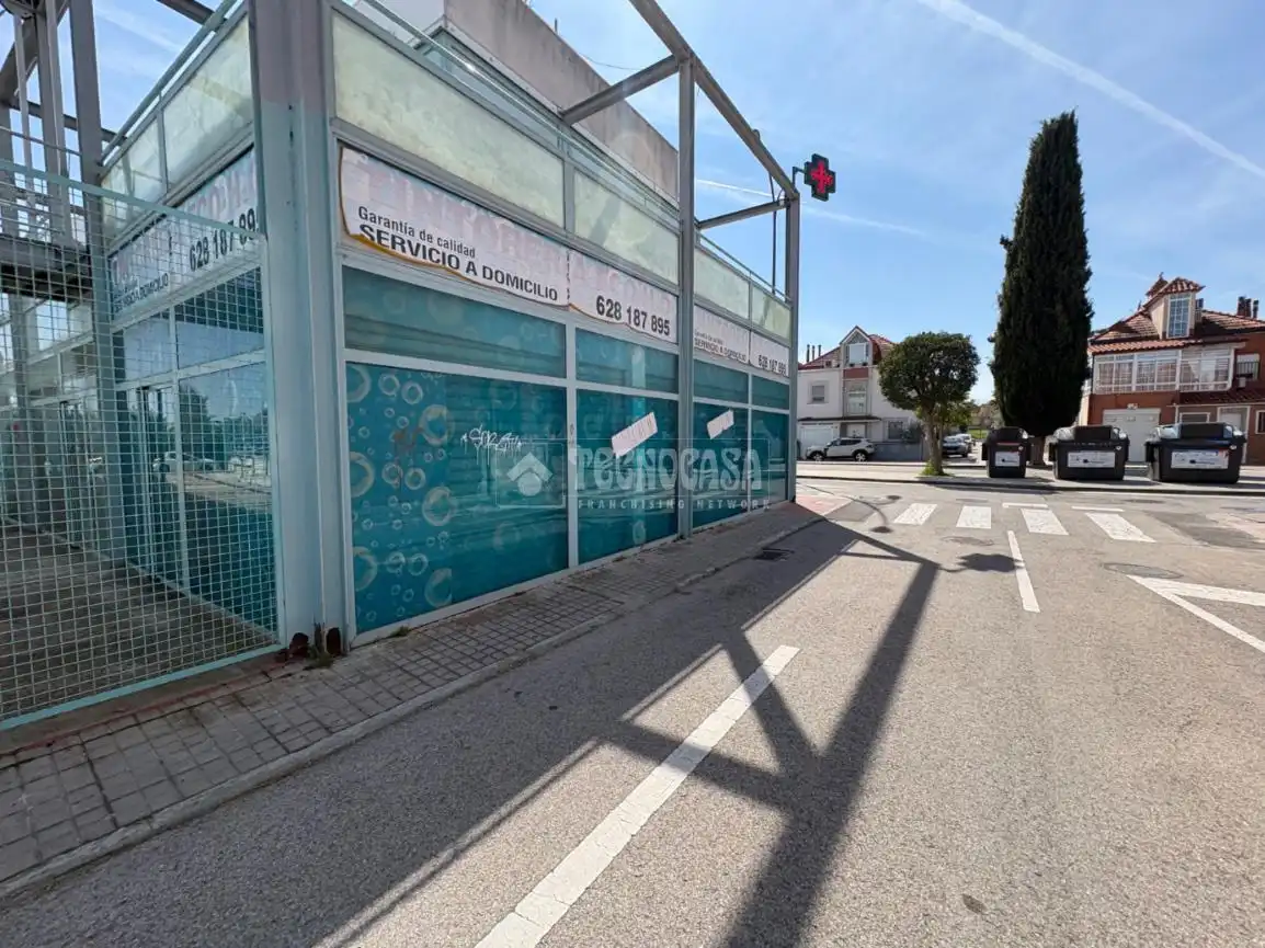 Vista exterior de Local en venta en Getafe con Aire acondicionado
