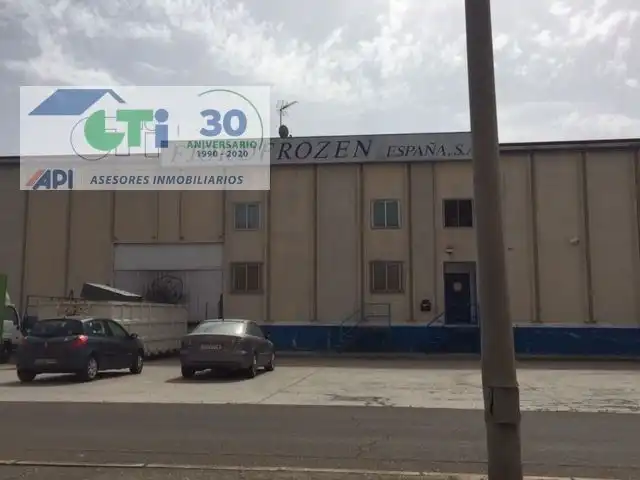 Nau industrial en venda a MERCAZARAGOZA
