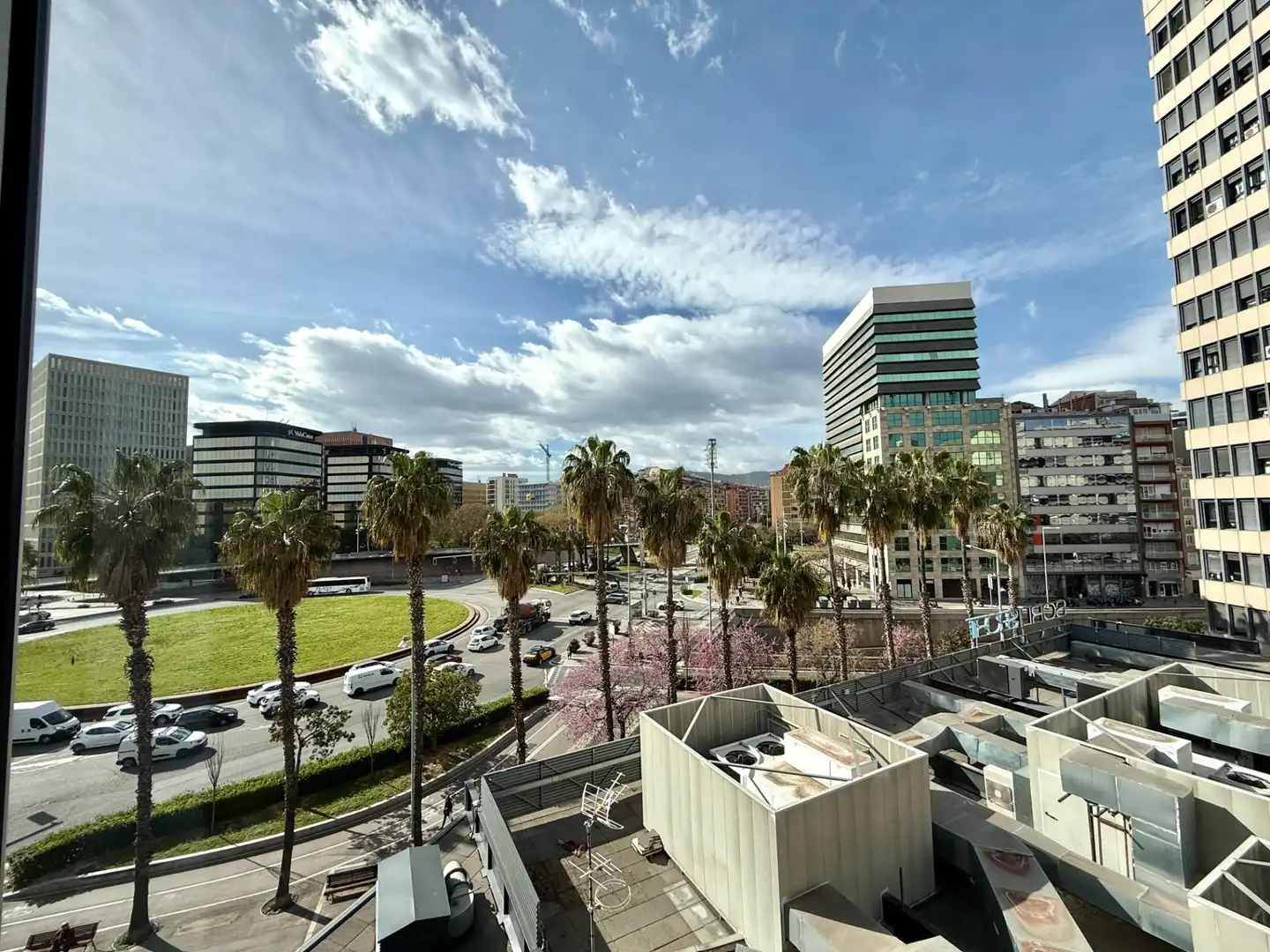 Exterior view of Apartments for sale in  Barcelona Capital