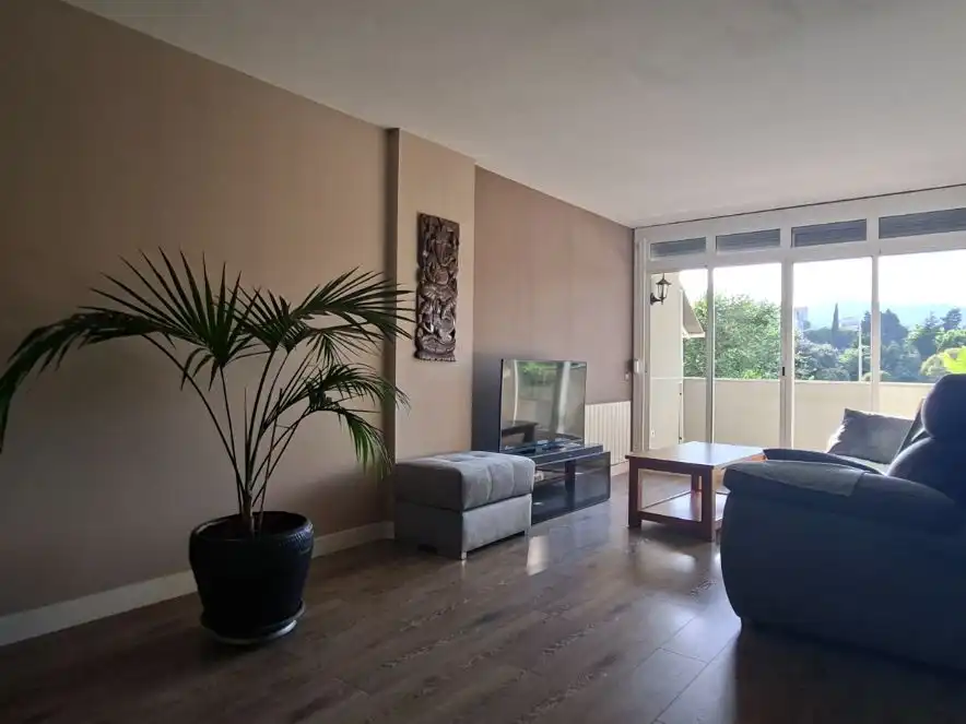 Appartamento con ascensore in vendita a Avenida turo 7