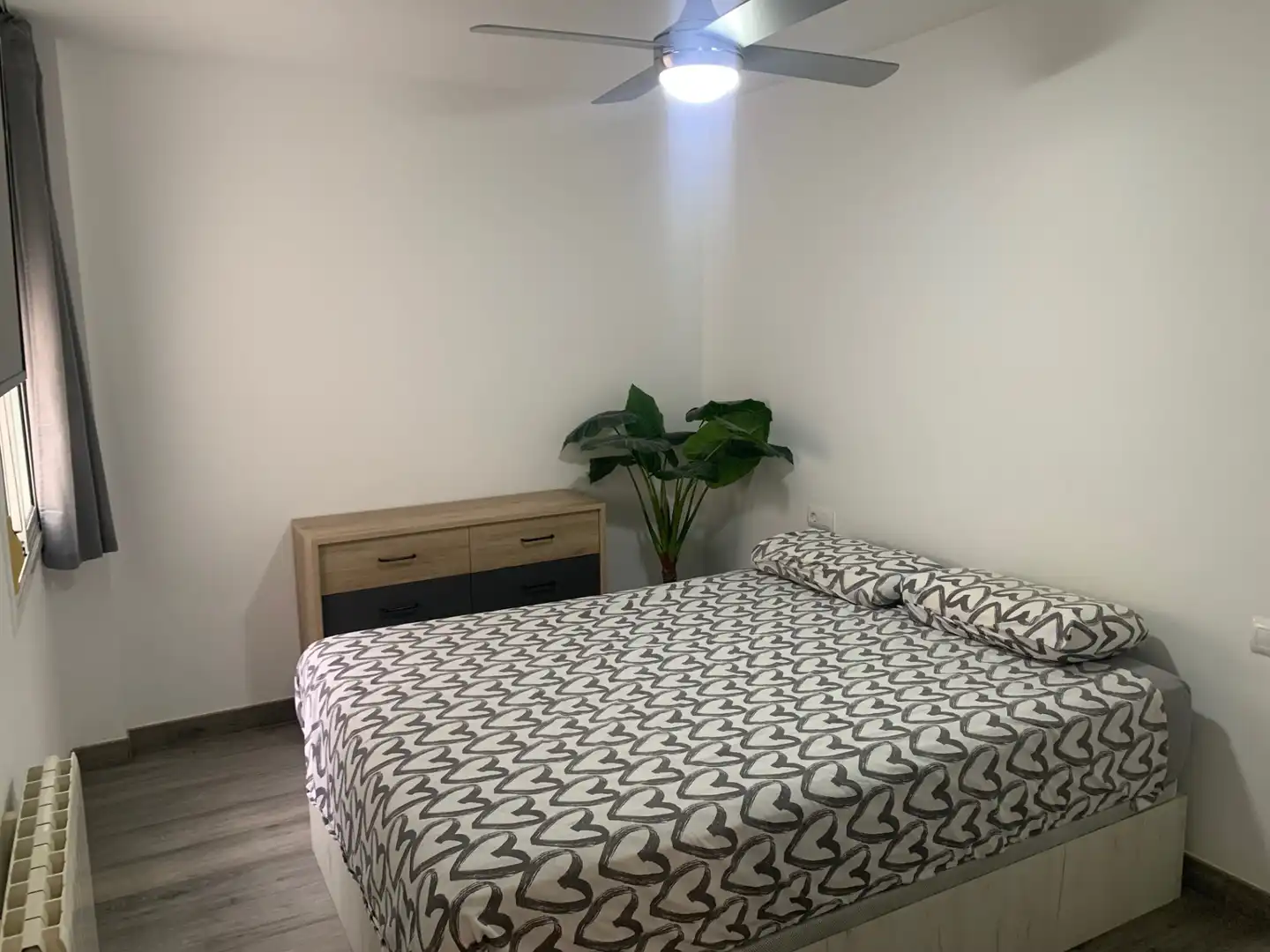Habitación de Piso en venta en Torredembarra con Calefacción, Parquet y Terraza