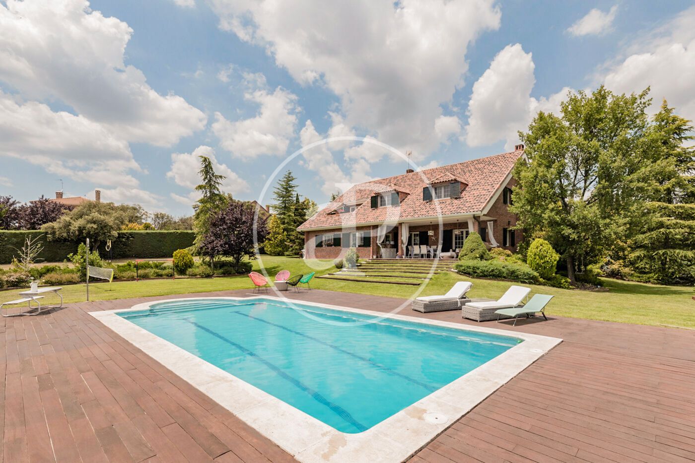 Swimming pool of House or chalet to rent in Ciudalcampo  with Air Conditioner, Heating and Private garden