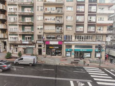 Appartamento con ascensore in vendita a Centro