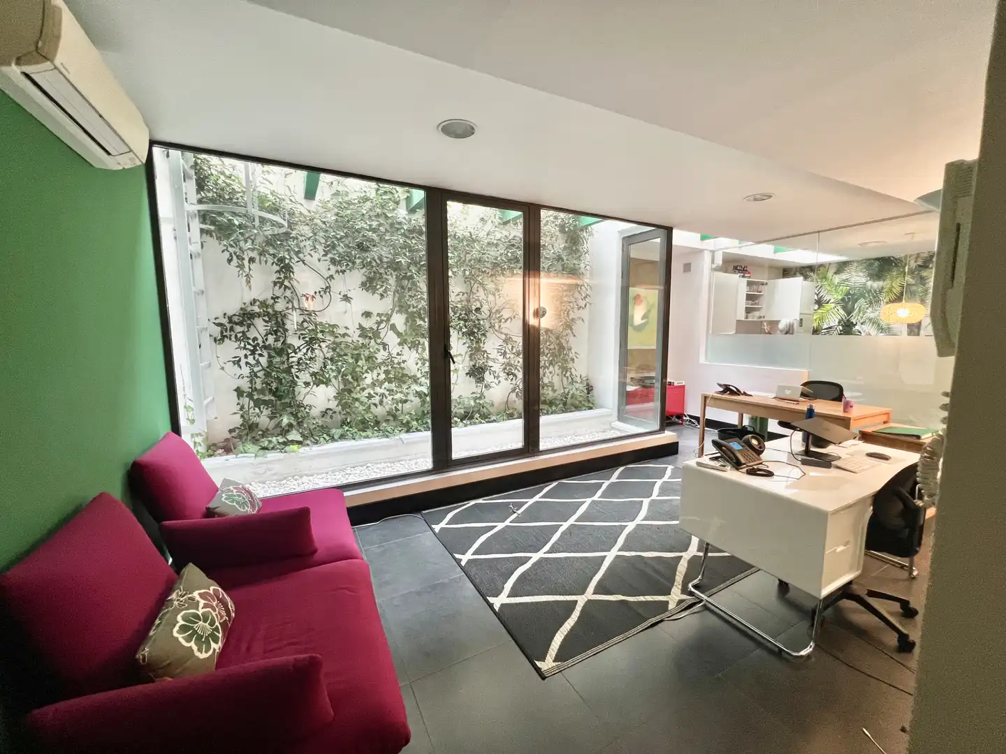 Sala de estar de Local en venta en  Madrid Capital con Aire acondicionado, Calefacción y Internet