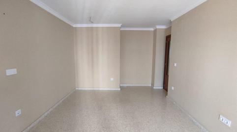 Foto 4 de Apartamento en venta en C/ Madroño, Urb Palmito , Montellano, Sevilla