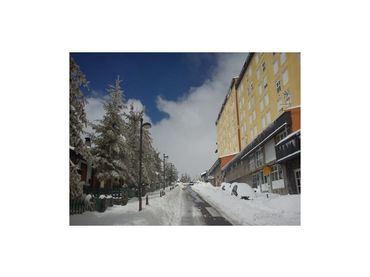 Monolocale con ascensore in affitto a Urbanizacion Solynieve 73