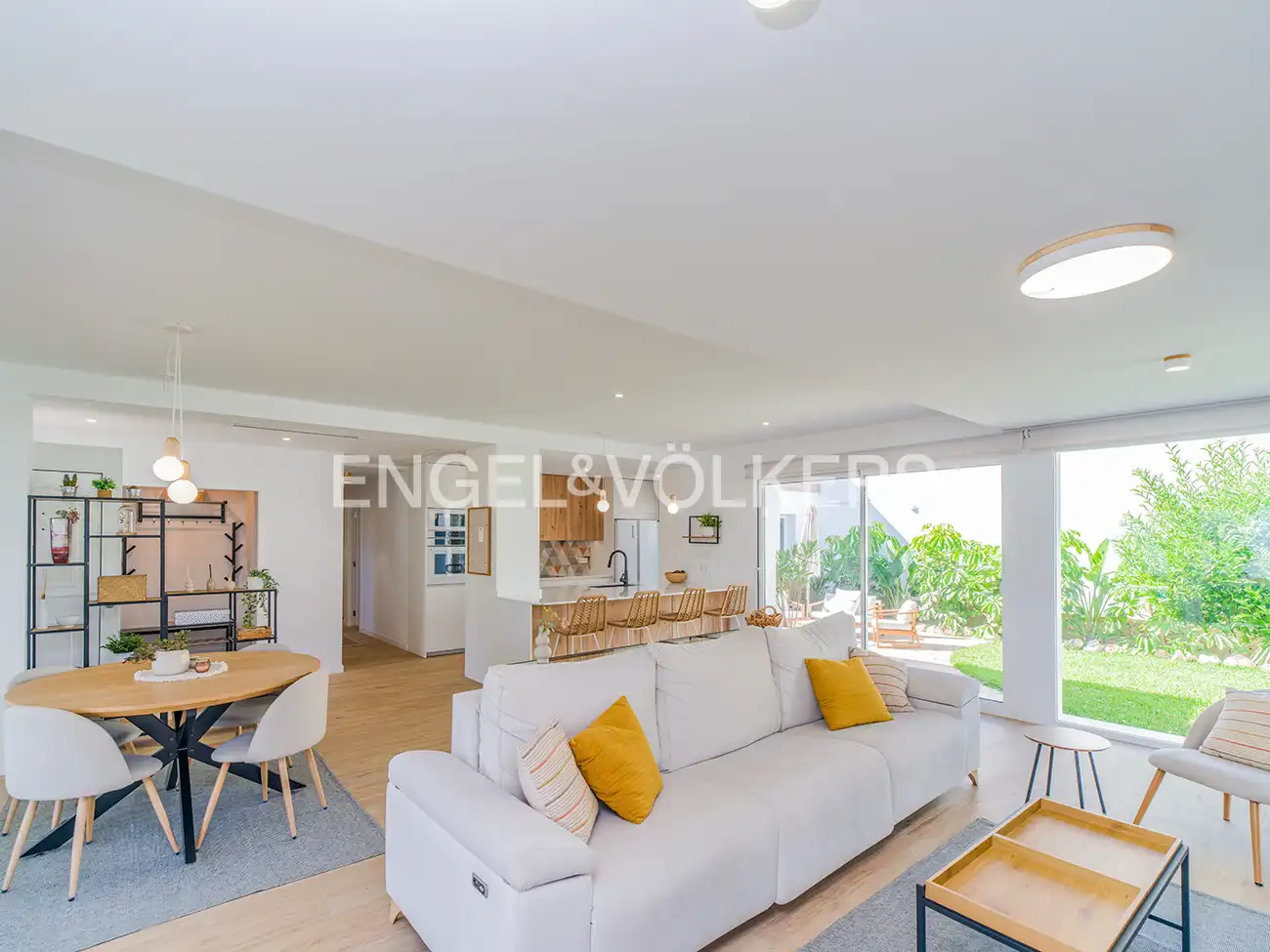 Sala de estar de Casa o chalet en venta en Sant Joan d'Alacant con Aire acondicionado, Calefacción y Jardín privado