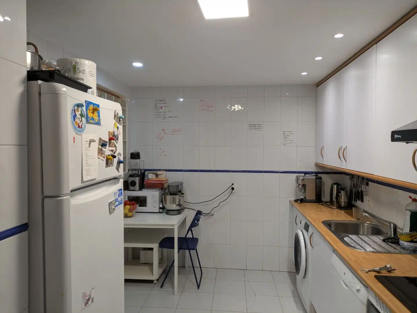 Küche von Wohnung zum Verkauf in  Madrid Capital mit Klimaanlage und Balkon
