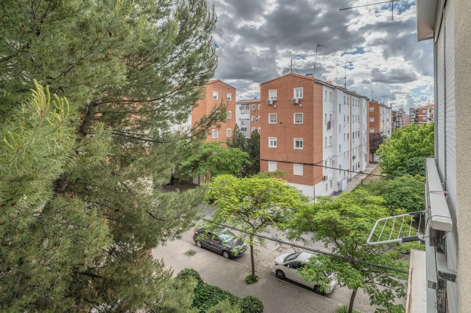 Vista exterior de Piso en venta en Aranjuez con Terraza