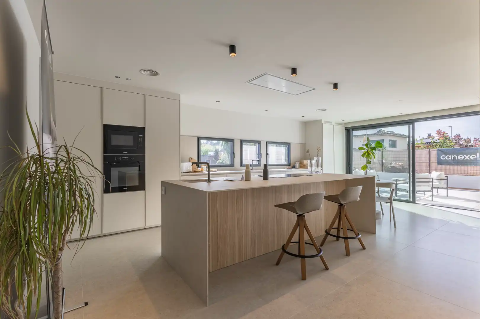 Kitchen of Houses for sale in Sant Cugat del Vallès  with Air Conditioner, Heating and Private garden