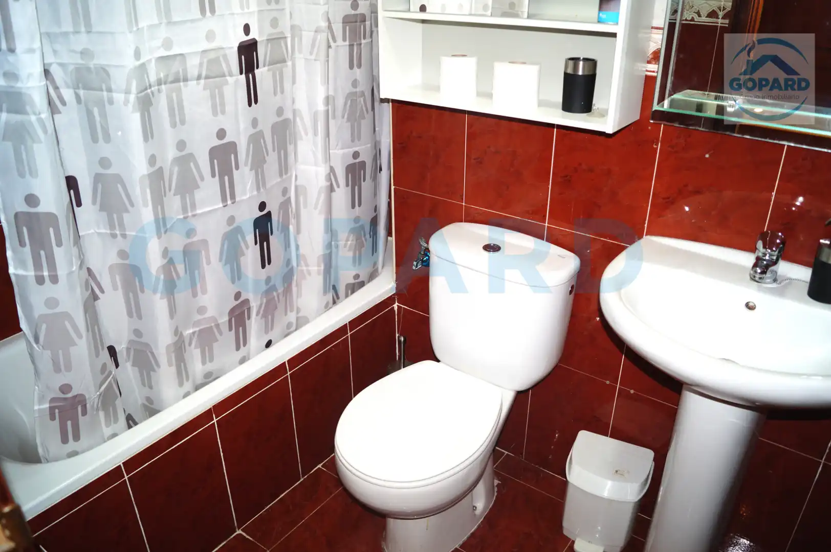 Baño de Piso en venta en Villanueva de la Cañada con Calefacción, Trastero y Amueblado