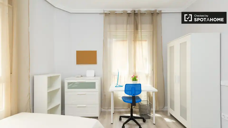 Habitación en Universidad - Malasaña