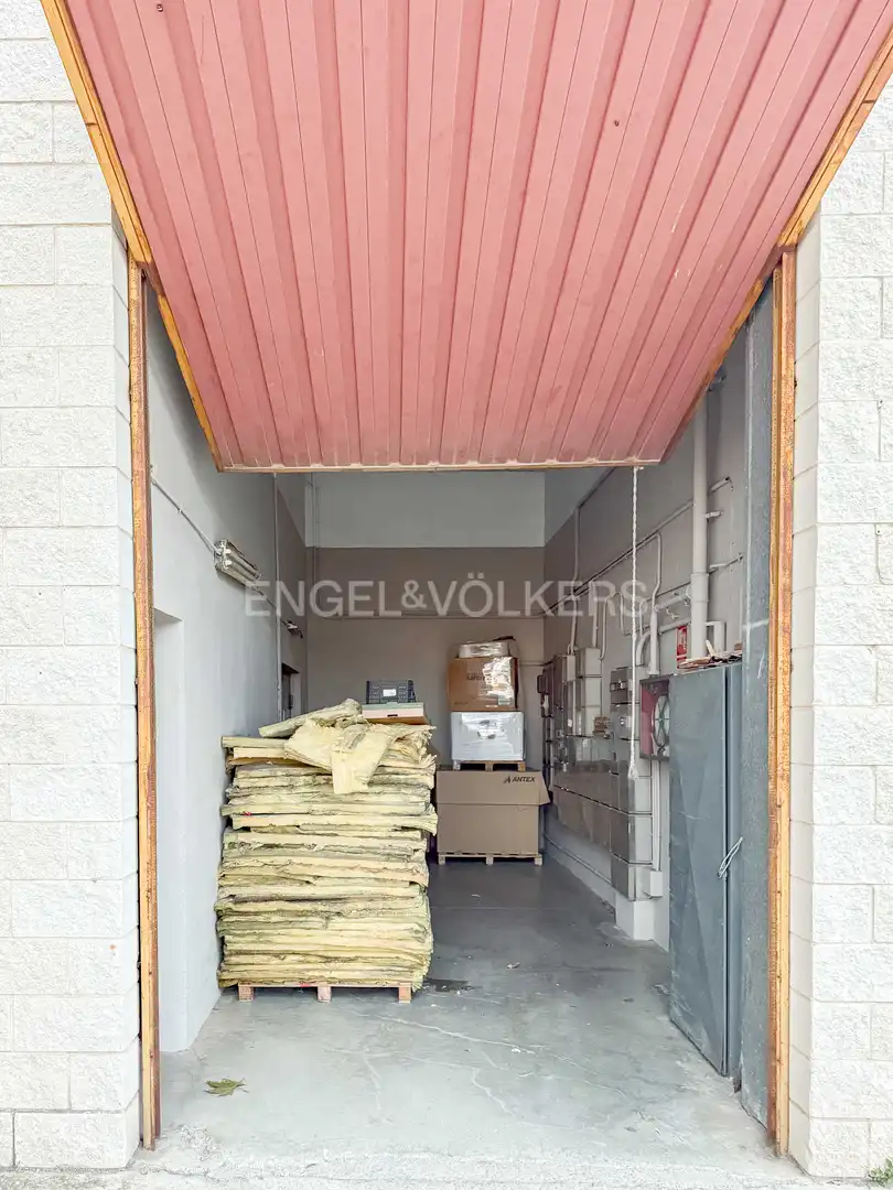 Nave industrial con ascensor en venta en Eixample, imagen 5