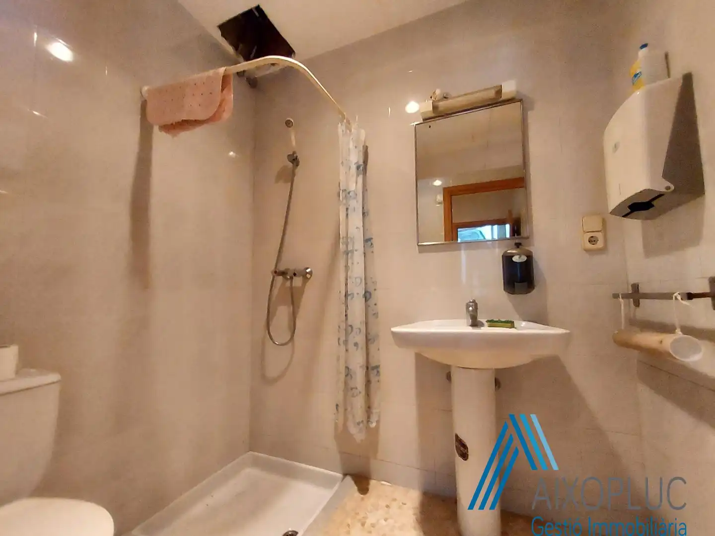 Baño de Local de alquiler en Olèrdola