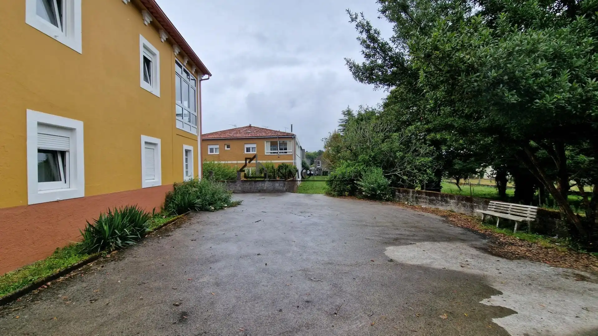 Parking de Casa o chalet en venta en Forcarei con Jardín privado