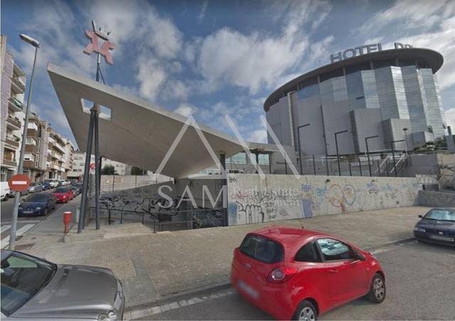 Local comercial en Venta en La Cogullada