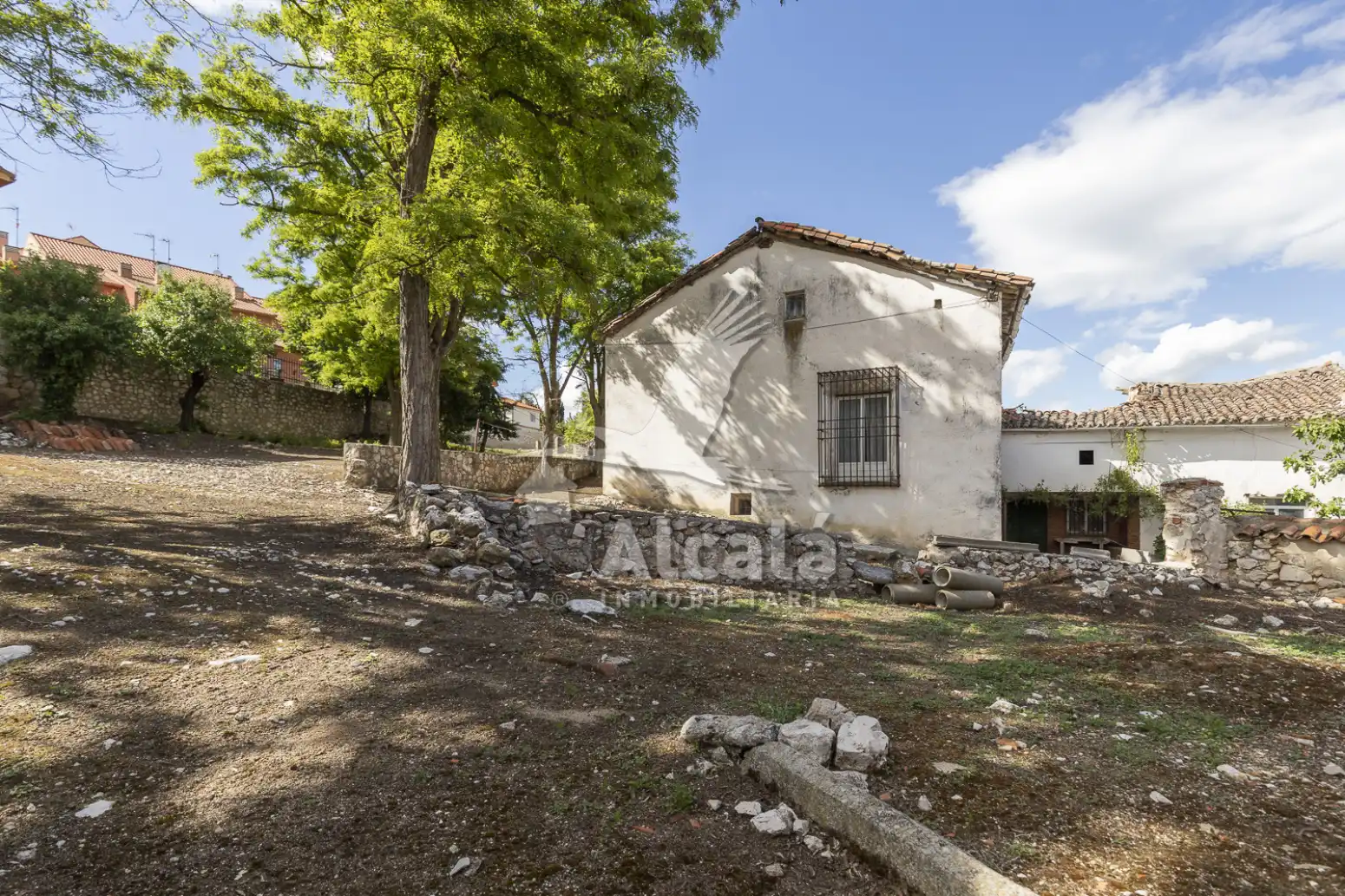 Exterior view of Residential for sale in Santorcaz