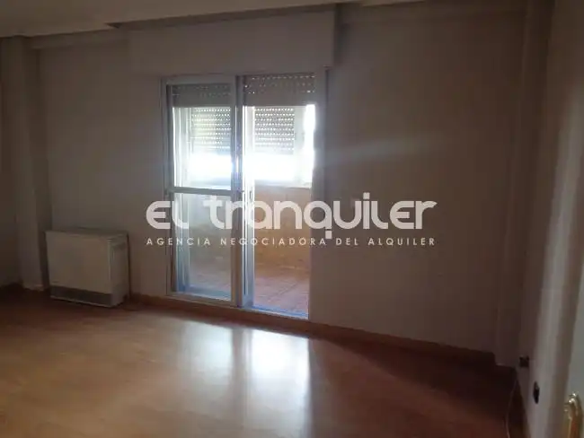 Habitación de Piso en venta en Getafe con Terraza y Lavadora
