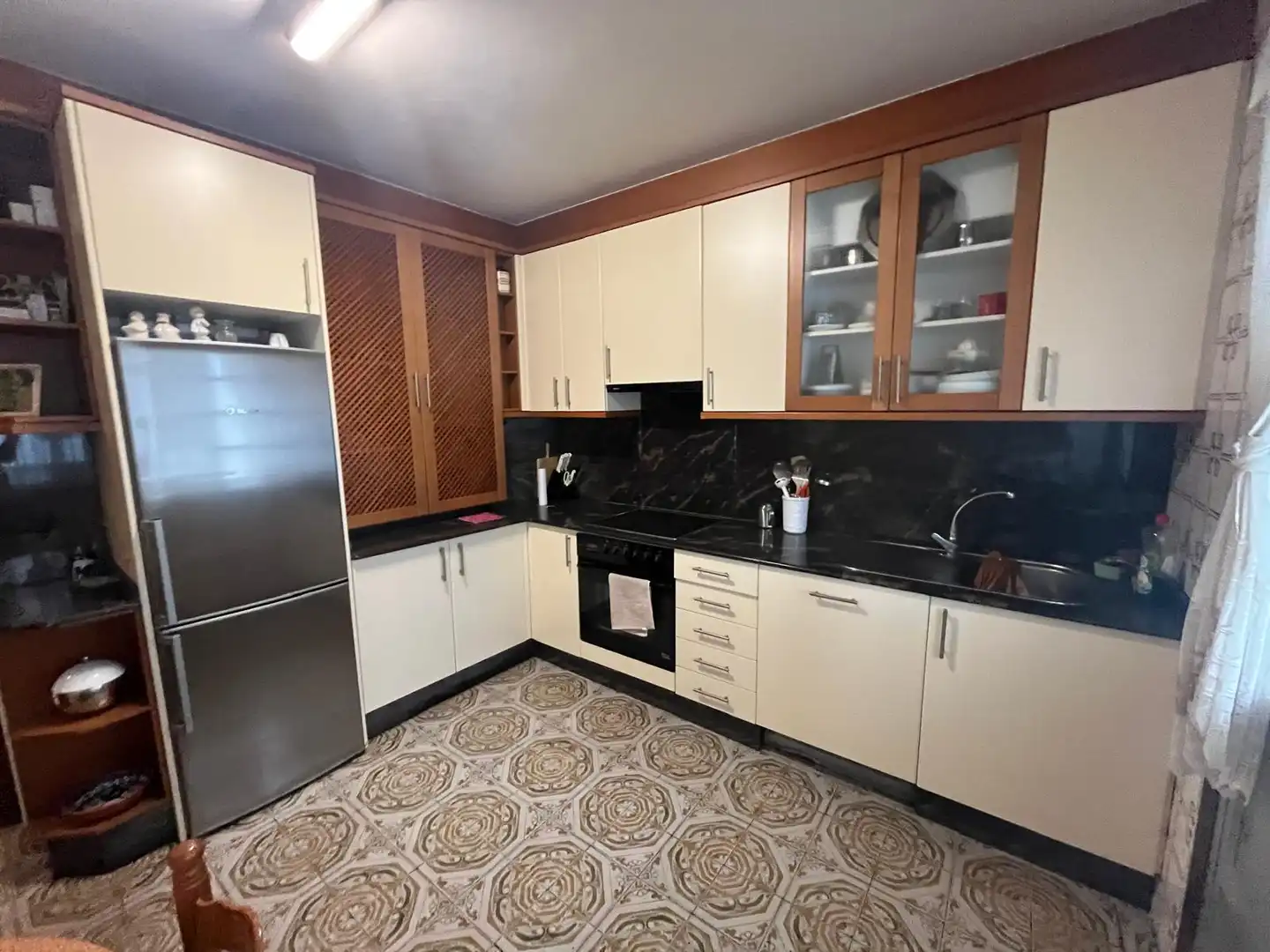 Cocina de Piso en venta en A Coruña Capital  con Amueblado y Balcón