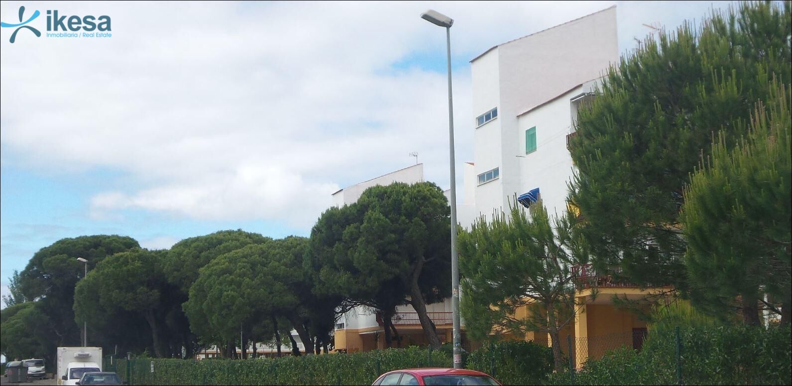 Vista exterior de Piso en venta en El Portil