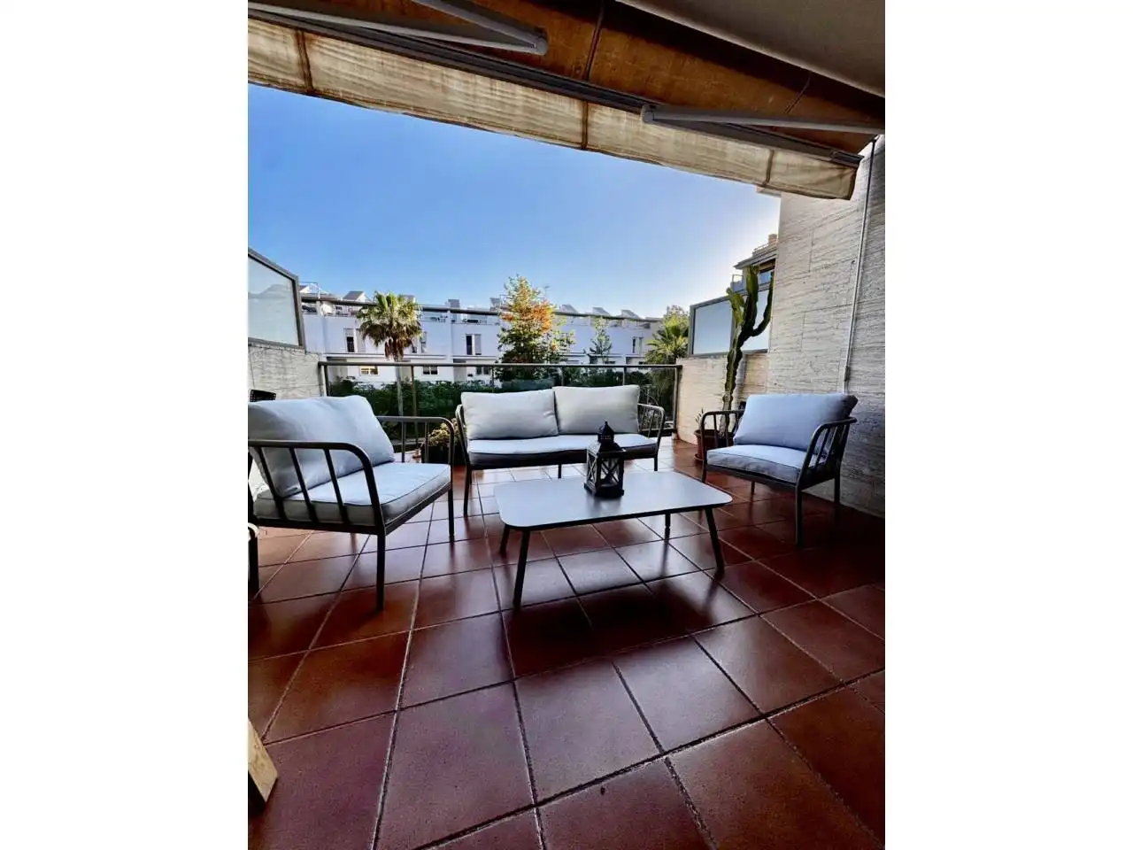 Terrassa de Apartament de lloguer en  Palma de Mallorca amb Parquet i Piscina comunitària