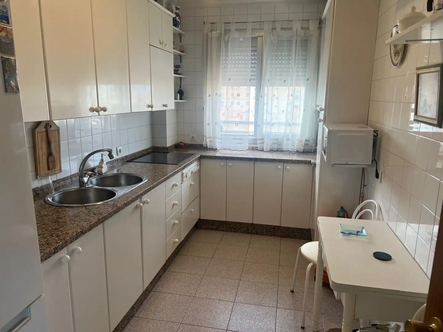 Kitchen of Flat for sale in Sevilla  with Air Conditioner