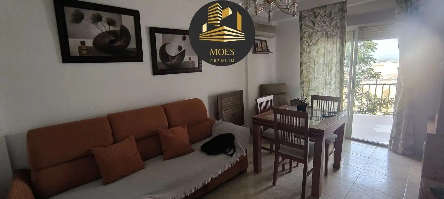 Wohnzimmer von Wohnung zum Verkauf in Linares mit Klimaanlage, Heizung und Terrasse