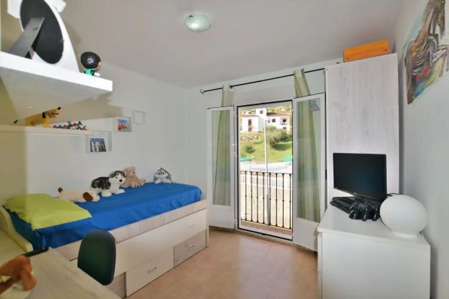 Bedroom of Detached homes for sale in Benaoján  with Air Conditioner, Private garden and Terrace