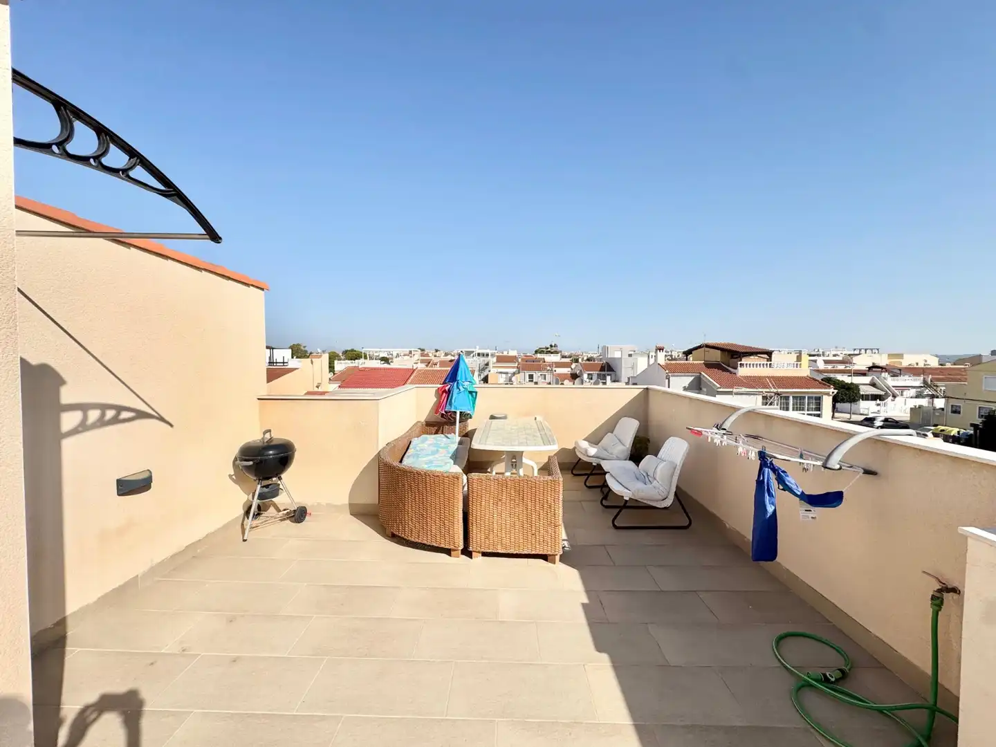 Terrace of Houses for rent in Torrevieja  with Air Conditioner, Heating and Terrace