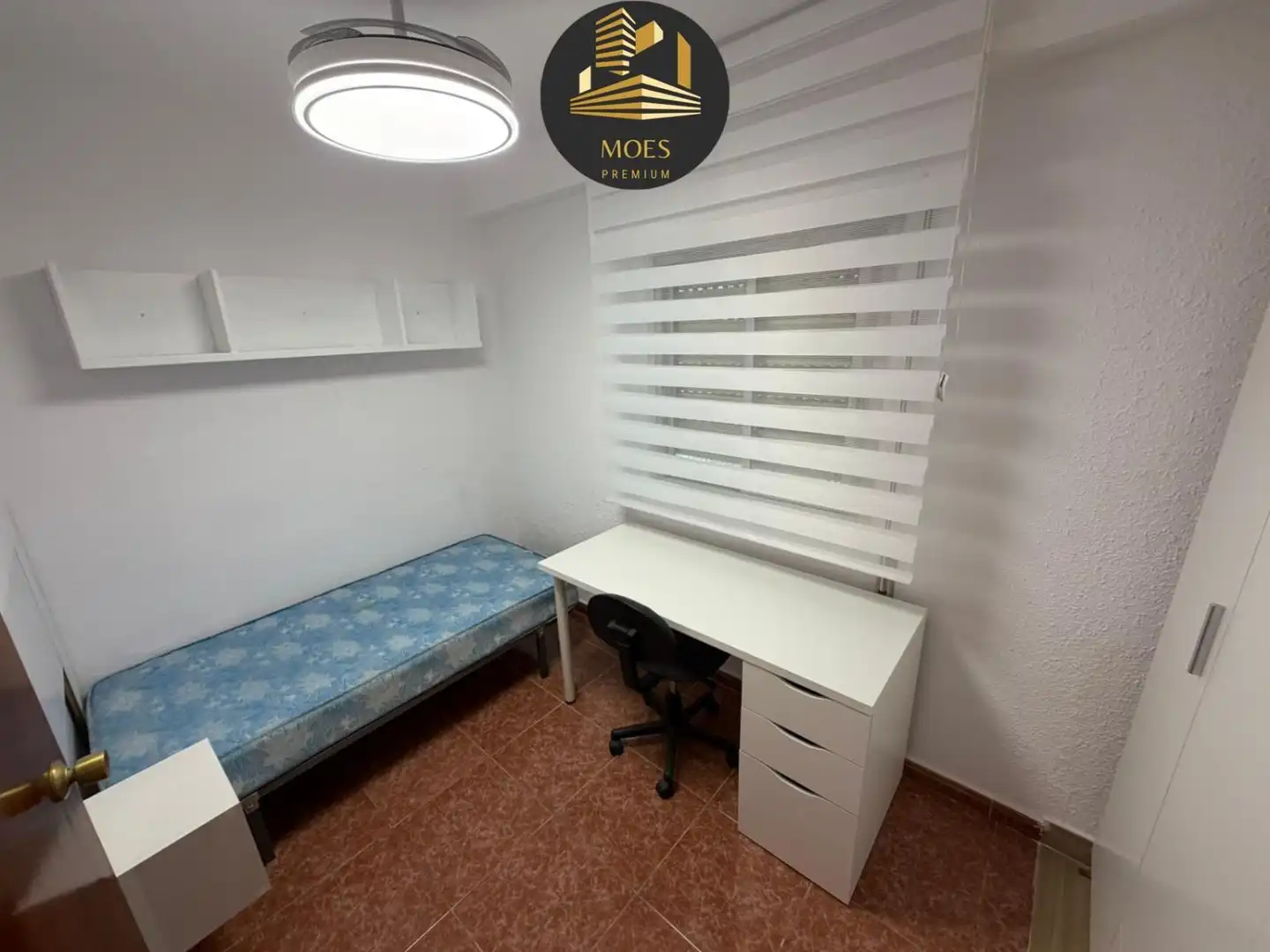 Bedroom of Flat for rent in Jaén