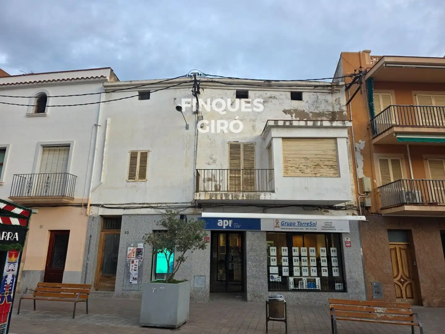 Edifici en venda a ANTONI ROIG, Centre