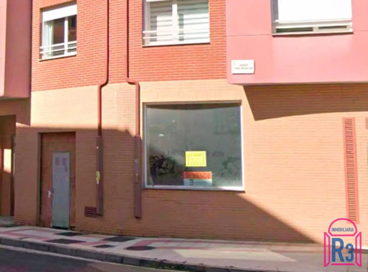 Local comercial en venda a Peregrinos