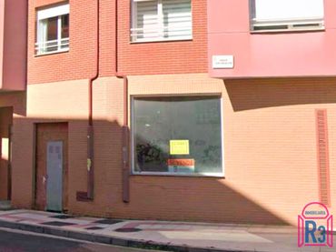 Local comercial en venda a Peregrinos