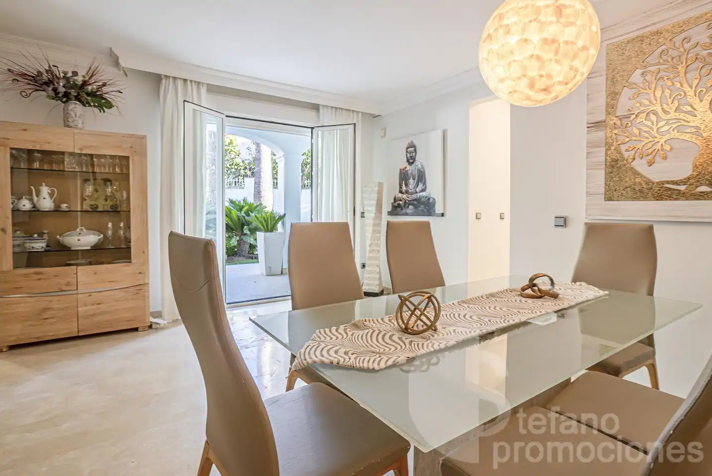 Menjador de Casa o xalet en venda en Málaga amb Aire condicionat, Jardí privat i Parquet