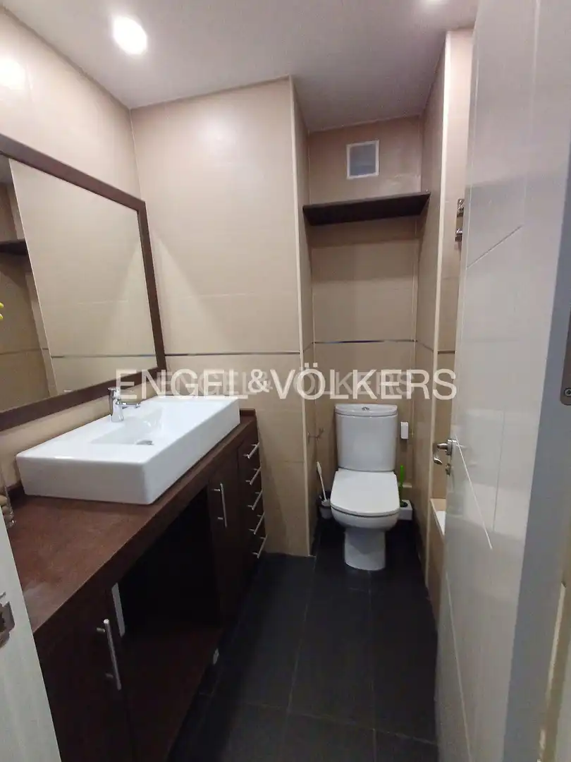 Bathroom of Flat for rent in Madrid  with Air Conditioner, Heating and Terrace