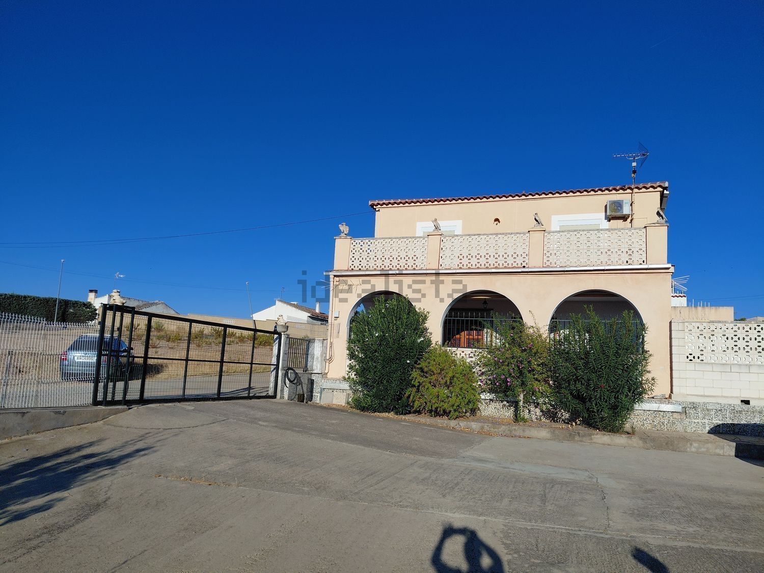 Exterior view of House or chalet for sale in Bargas  with Air Conditioner, Heating and Private garden