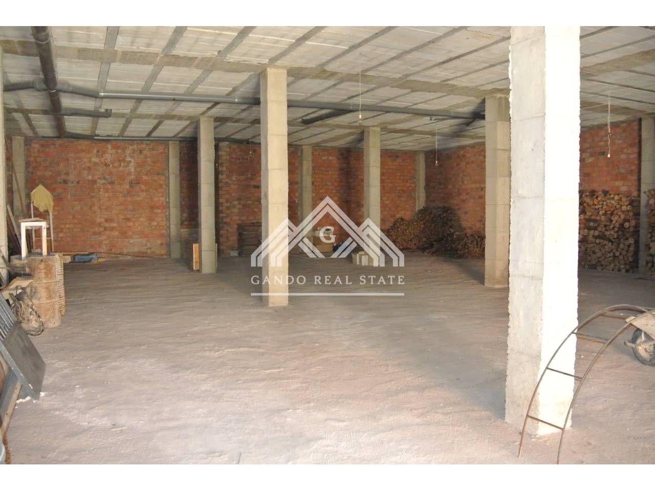 Premises for rent in Calle capote, Arenal - La Pólvora