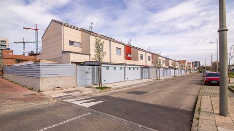 Foto 2 de Casa o xalet en venda a Calle Piscis, Sur - PAU 4, Móstoles