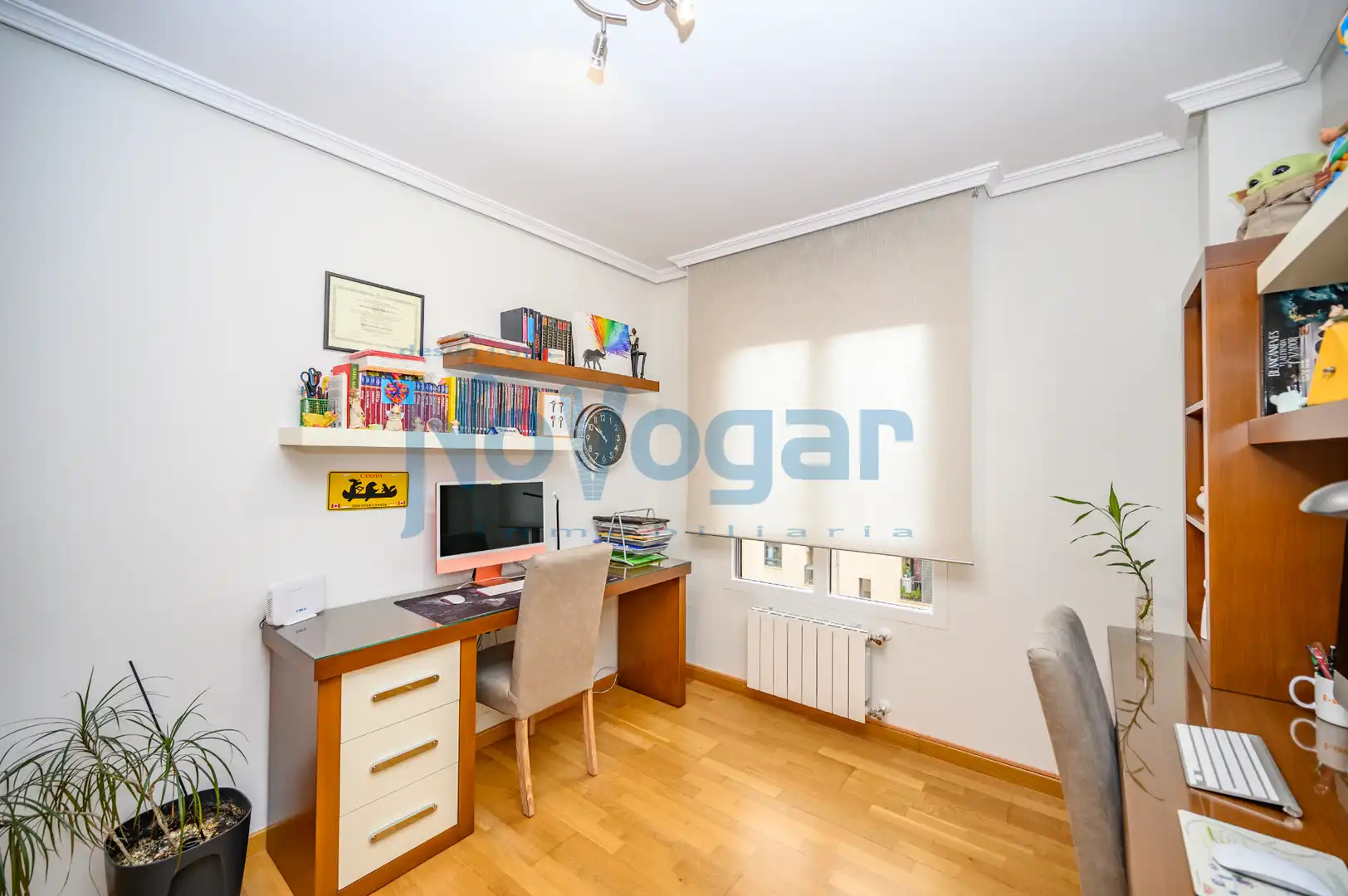 Bedroom of Flat for sale in Móstoles  with Air Conditioner, Heating and Parquet flooring