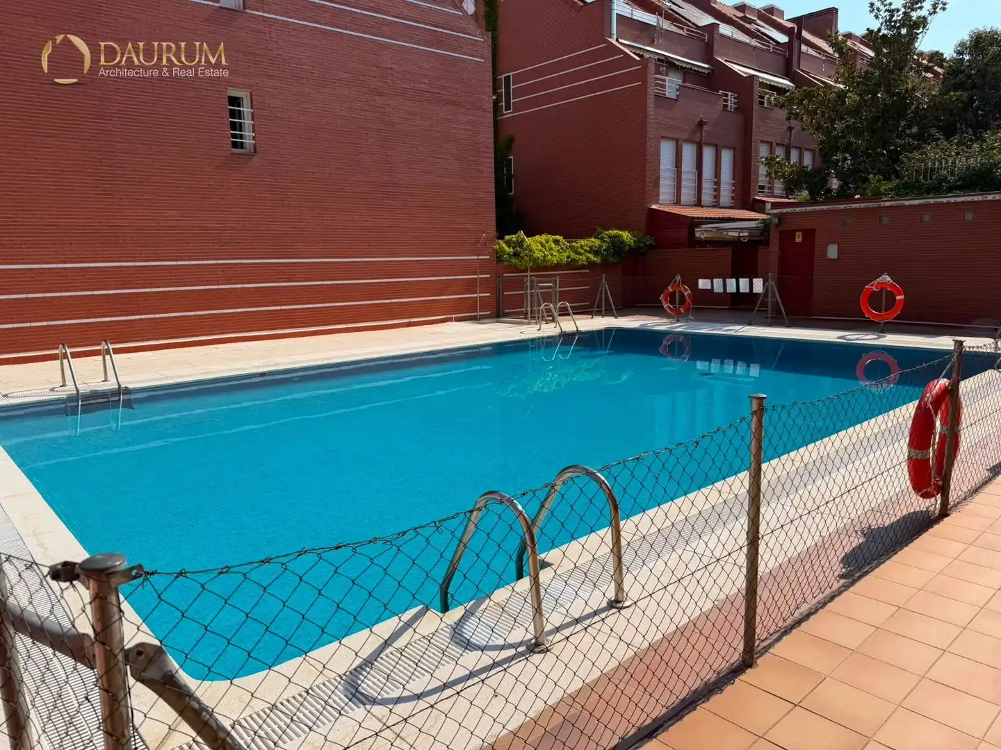 Swimming pool of Detached homes for sale in Madrid  with Air Conditioner, Heating and Private garden