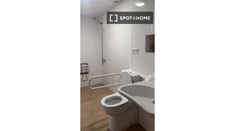 Foto 3 de Piso de alquiler en El Botànic, Valencia Capital