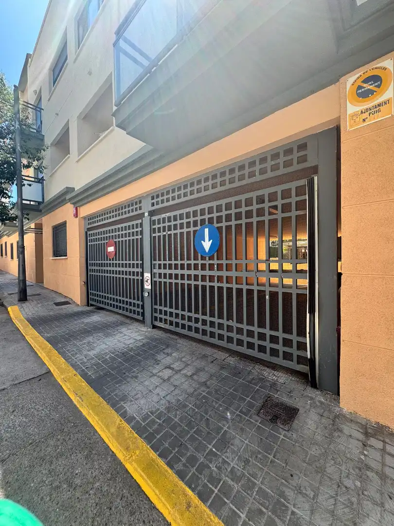 Garaje en venta en Carrer del Castell, 7, El Puig