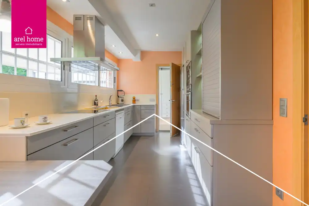 Kitchen of Houses for sale in Sant Just Desvern  with Heating, Private garden and Parquet flooring