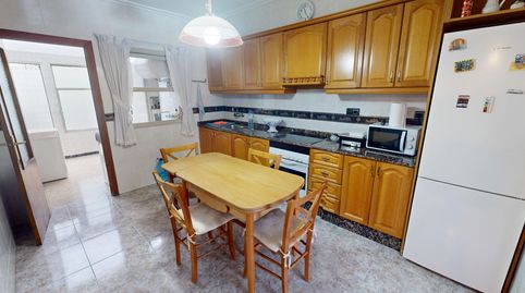 Foto 4 de Piso en venta en Carrer Josep Bernad Amorós, Carrús Oeste, Elche / Elx