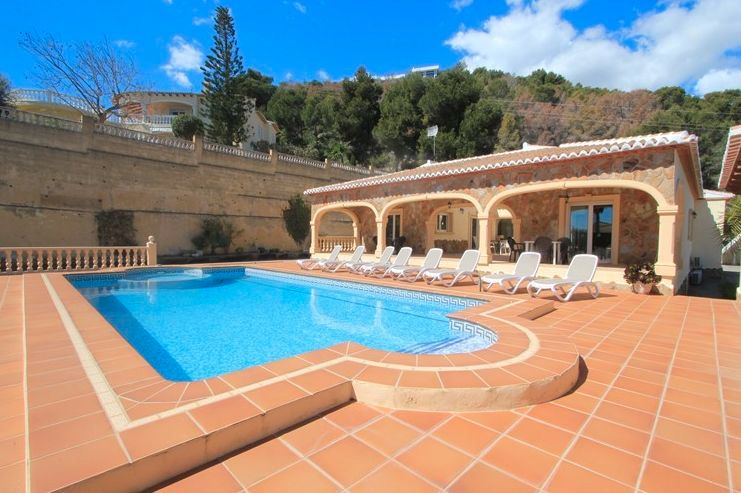 Piscina de Casa o chalet en venta en Calpe / Calp con Aire acondicionado, Calefacción y Jardín privado