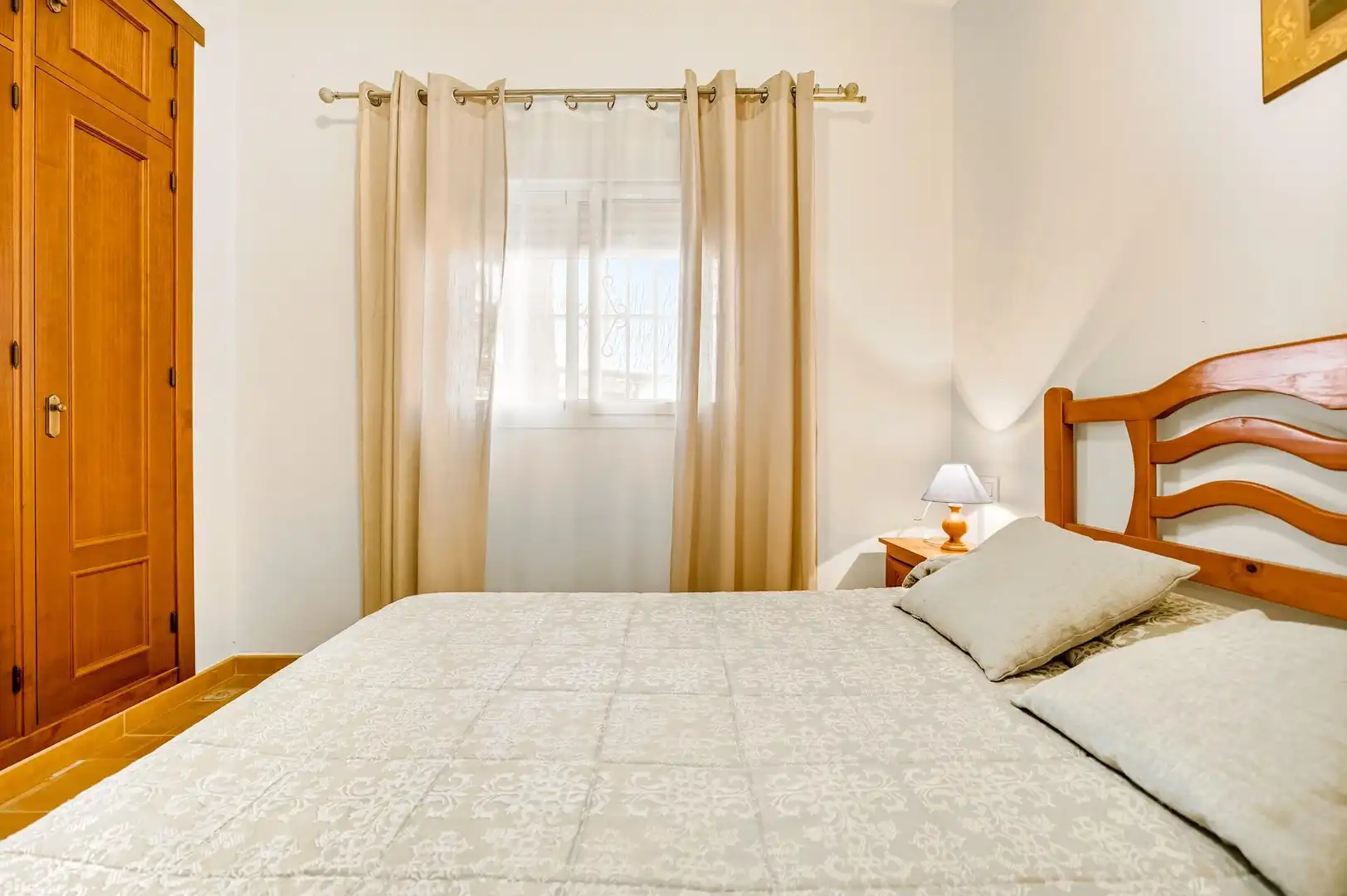 Habitación de Casa o chalet en venta en Chiclana de la Frontera con Jardín privado, Terraza y Trastero