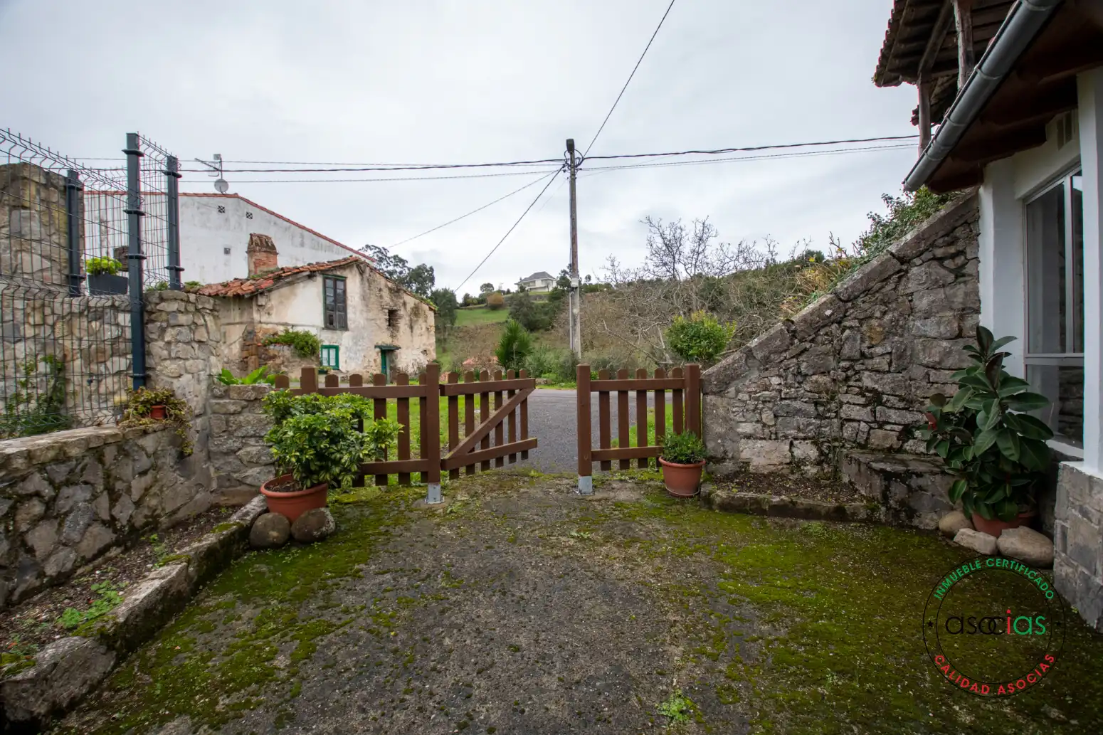 Vista exterior de Casa o xalet en venda en Villaviciosa amb Terrassa